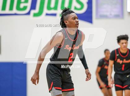 Thumbnail 3 in Raytown South vs. Lafayette (MSHSAA Class 4 Quarterfinal) photogallery.