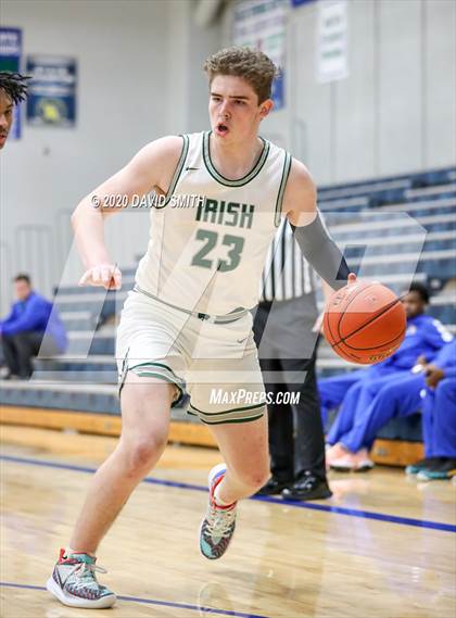 Thumbnail 3 in Raytown South vs. Lafayette (MSHSAA Class 4 Quarterfinal) photogallery.