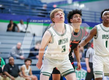 Thumbnail 2 in Raytown South vs. Lafayette (MSHSAA Class 4 Quarterfinal) photogallery.