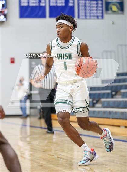 Thumbnail 2 in Raytown South vs. Lafayette (MSHSAA Class 4 Quarterfinal) photogallery.