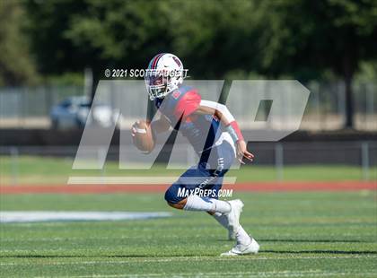 Thumbnail 3 in Shadow Hills @ Great Oak photogallery.