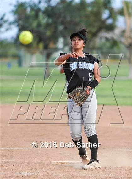 Thumbnail 3 in San Gorgonio vs Norte Vista photogallery.