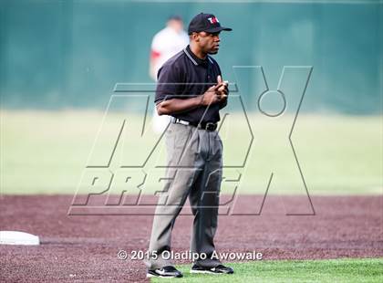 Thumbnail 2 in Arlington Martin vs Keller (UIL 6A Regional Final) photogallery.