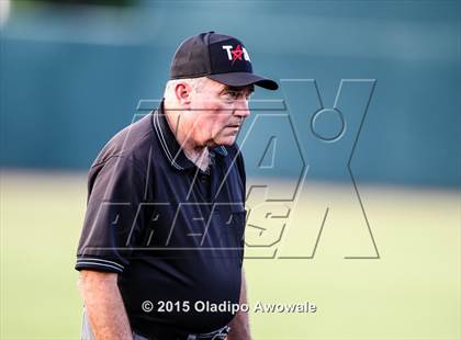 Thumbnail 2 in Arlington Martin vs Keller (UIL 6A Regional Final) photogallery.