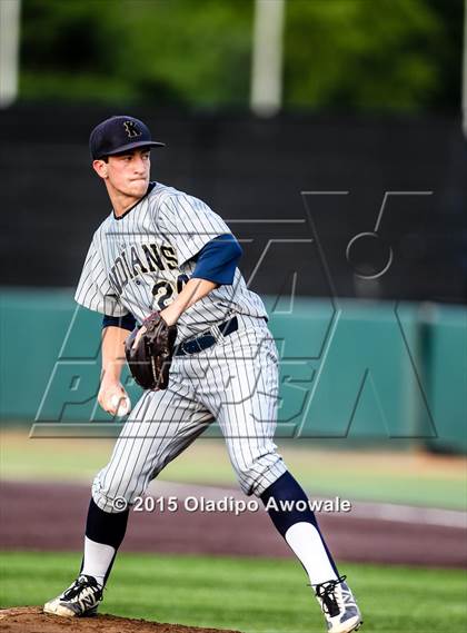 Thumbnail 1 in Arlington Martin vs Keller (UIL 6A Regional Final) photogallery.