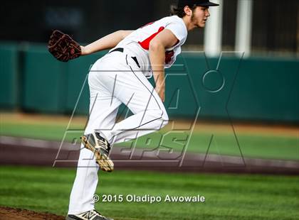 Thumbnail 2 in Arlington Martin vs Keller (UIL 6A Regional Final) photogallery.