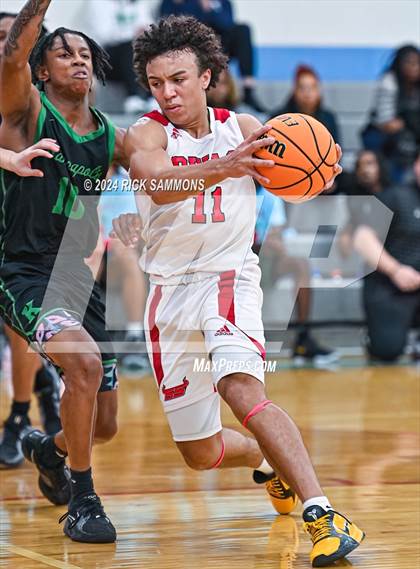 Thumbnail 1 in South Stanly vs. A.L. Brown (Comet Christmas Classic 2024) photogallery.