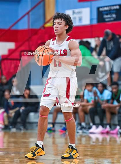 Thumbnail 3 in South Stanly vs. A.L. Brown (Comet Christmas Classic 2024) photogallery.