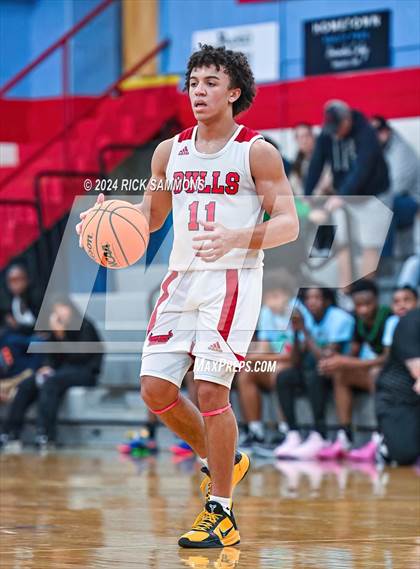 Thumbnail 2 in South Stanly vs. A.L. Brown (Comet Christmas Classic 2024) photogallery.