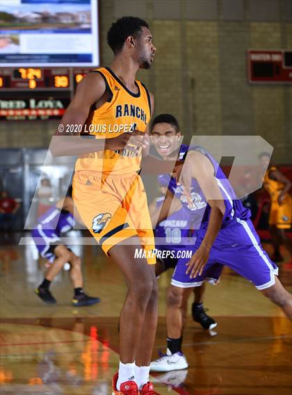 Thumbnail 3 in Rancho Christian vs. Gonzaga (Nike Extravaganza) photogallery.