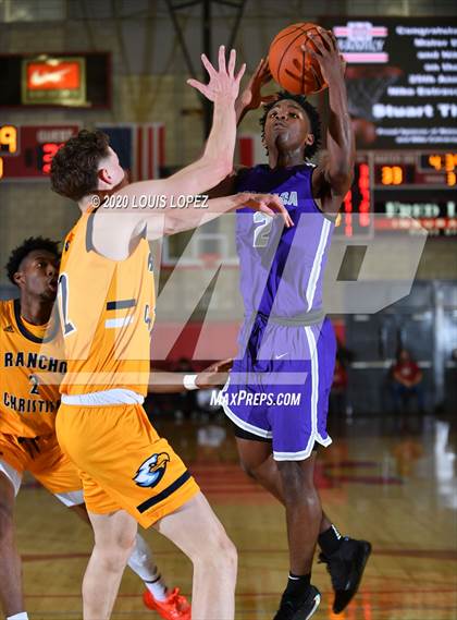 Thumbnail 1 in Rancho Christian vs. Gonzaga (Nike Extravaganza) photogallery.
