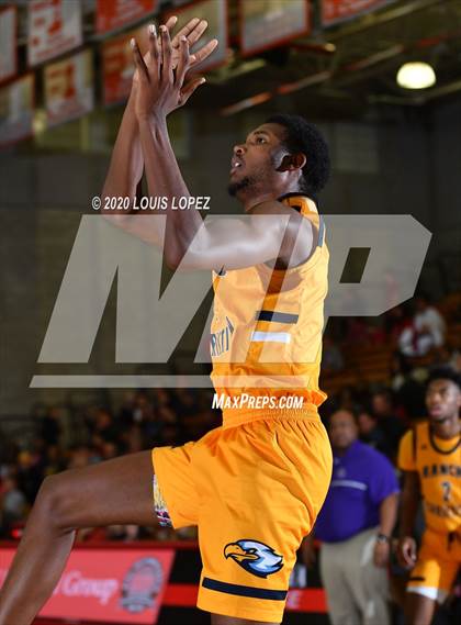 Thumbnail 2 in Rancho Christian vs. Gonzaga (Nike Extravaganza) photogallery.