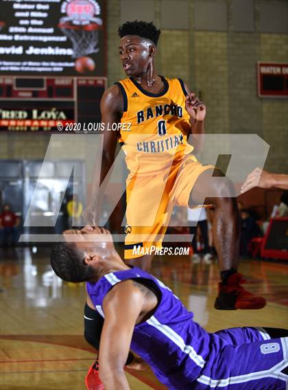 Thumbnail 2 in Rancho Christian vs. Gonzaga (Nike Extravaganza) photogallery.