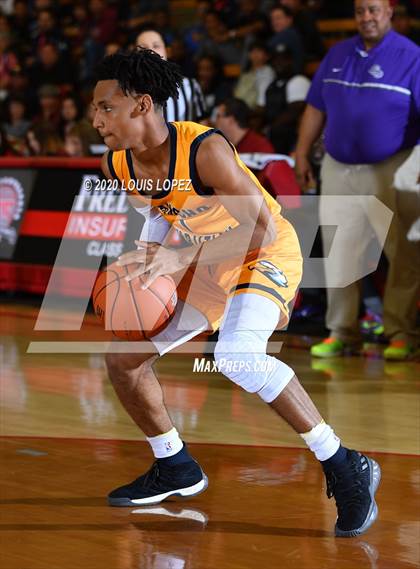 Thumbnail 2 in Rancho Christian vs. Gonzaga (Nike Extravaganza) photogallery.