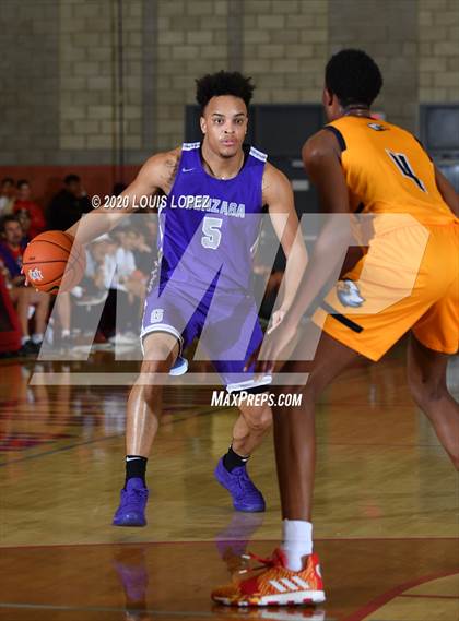 Thumbnail 3 in Rancho Christian vs. Gonzaga (Nike Extravaganza) photogallery.