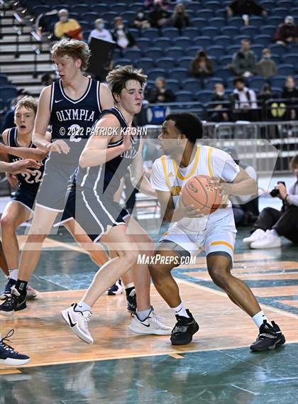 Thumbnail 1 in Olympia vs. Mariner (WIAA 4A Round 1 State Playoff)  photogallery.