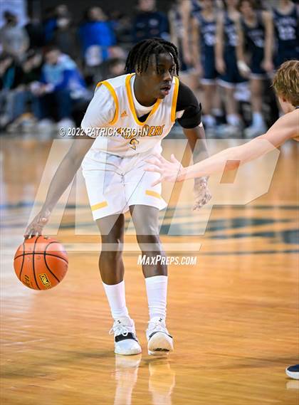 Thumbnail 3 in Olympia vs. Mariner (WIAA 4A Round 1 State Playoff)  photogallery.