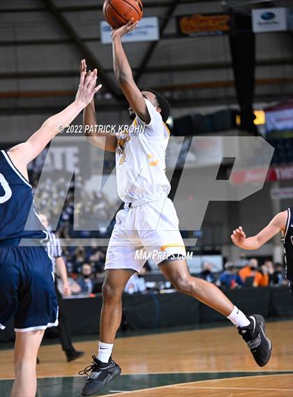 Thumbnail 1 in Olympia vs. Mariner (WIAA 4A Round 1 State Playoff)  photogallery.