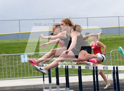 Thumbnail 1 in UHSAA 6A Region 4 Championships photogallery.