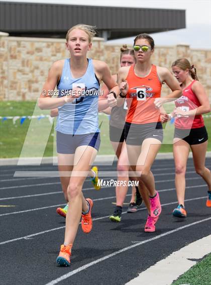Thumbnail 2 in UHSAA 6A Region 4 Championships photogallery.