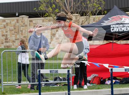 Thumbnail 3 in UHSAA 6A Region 4 Championships photogallery.