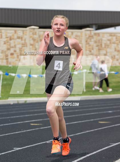 Thumbnail 2 in UHSAA 6A Region 4 Championships photogallery.
