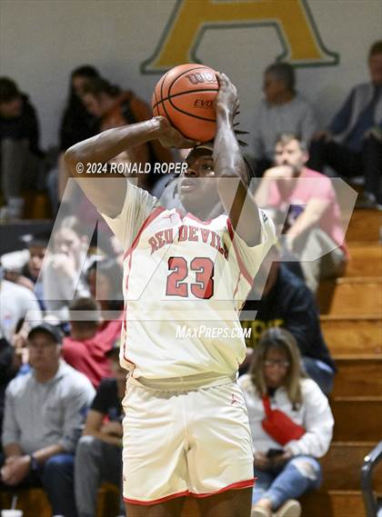 Thumbnail 1 in Concord Christian vs Clinton (Low Country Invitational) photogallery.