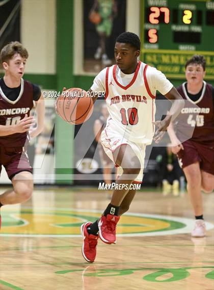 Thumbnail 2 in Concord Christian vs Clinton (Low Country Invitational) photogallery.