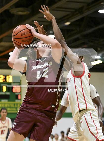 Thumbnail 2 in Concord Christian vs Clinton (Low Country Invitational) photogallery.