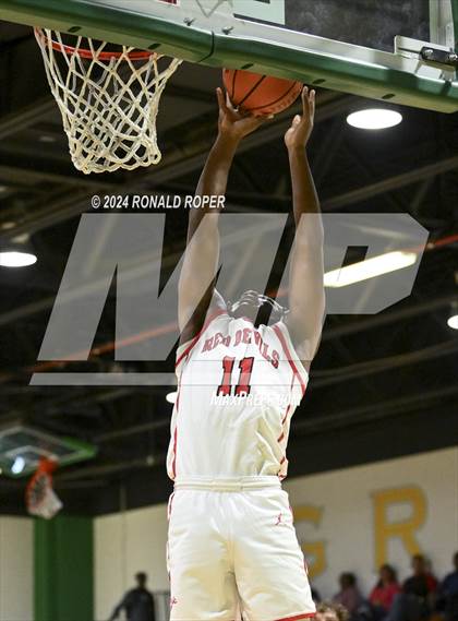 Thumbnail 1 in Concord Christian vs Clinton (Low Country Invitational) photogallery.