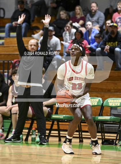 Thumbnail 2 in Concord Christian vs Clinton (Low Country Invitational) photogallery.