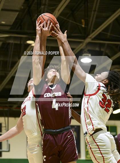 Thumbnail 3 in Concord Christian vs Clinton (Low Country Invitational) photogallery.