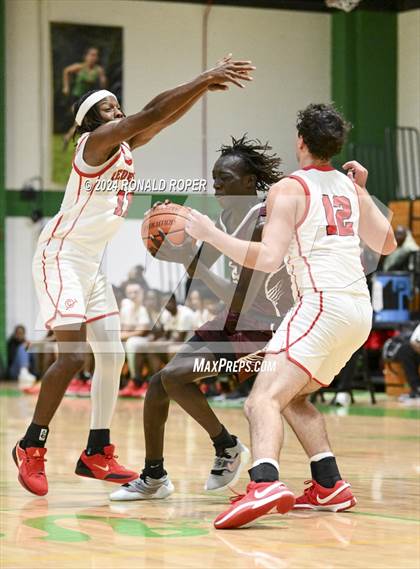 Thumbnail 1 in Concord Christian vs Clinton (Low Country Invitational) photogallery.