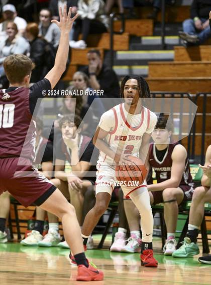 Thumbnail 1 in Concord Christian vs Clinton (Low Country Invitational) photogallery.