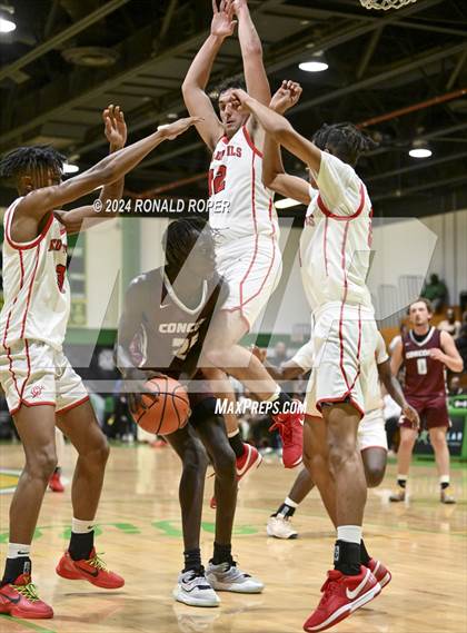 Thumbnail 2 in Concord Christian vs Clinton (Low Country Invitational) photogallery.
