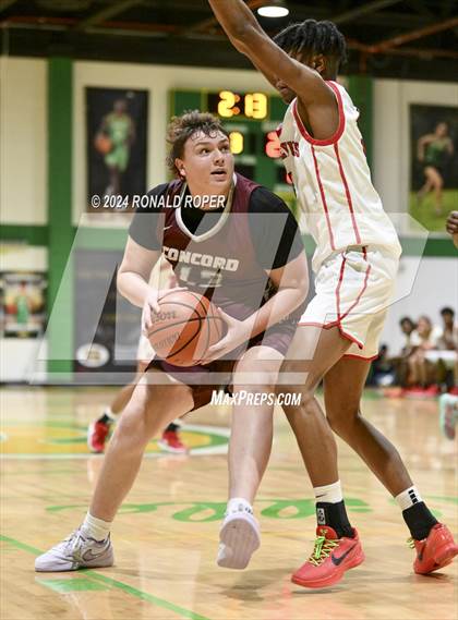 Thumbnail 1 in Concord Christian vs Clinton (Low Country Invitational) photogallery.