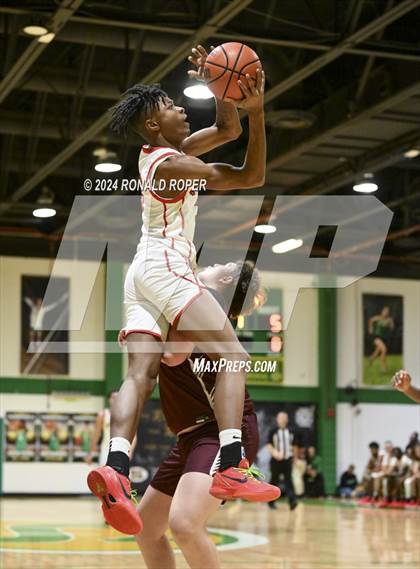 Thumbnail 1 in Concord Christian vs Clinton (Low Country Invitational) photogallery.