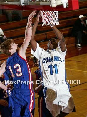 Thumbnail 3 in Newark Memorial vs. Metairie Park Country Day (MaxPreps Holiday Classic) photogallery.