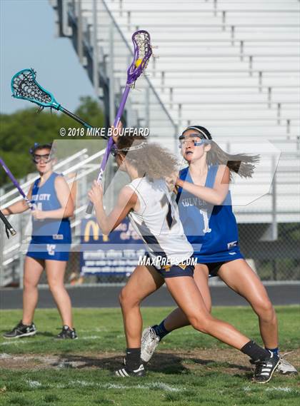 Thumbnail 1 in Culver City vs Dos Pueblos (CIF-SS Round 2 Playoff) photogallery.