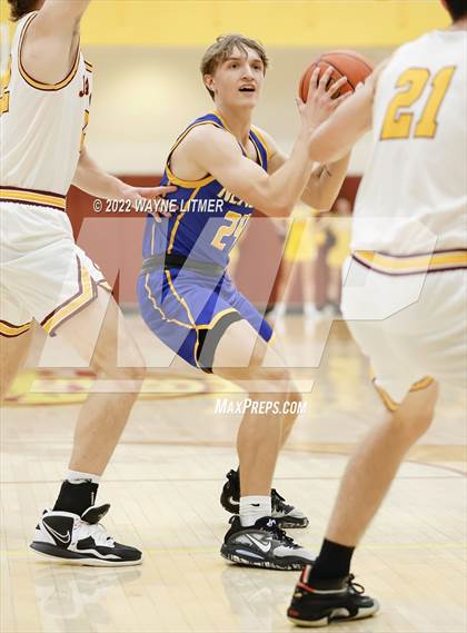 Thumbnail 3 in Newport Central Catholic @ Cooper photogallery.