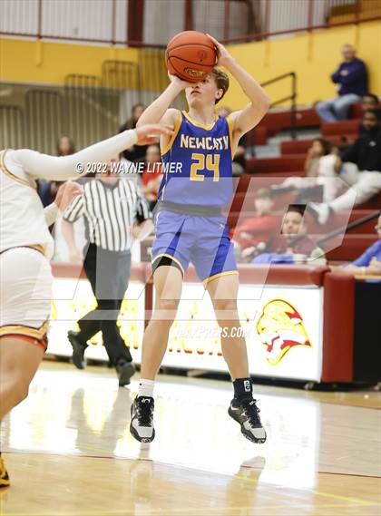 Thumbnail 3 in Newport Central Catholic @ Cooper photogallery.