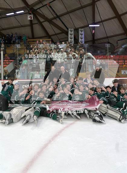 Thumbnail 2 in Shenendehowa vs. Saratoga Springs (NYSPHSAA Section 2 Class AAA Finals) photogallery.
