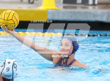 Thumbnail 3 in Coronado vs. Del Norte (CIF State Qualifier) photogallery.