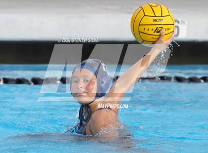 Thumbnail 2 in Coronado vs. Del Norte (CIF State Qualifier) photogallery.