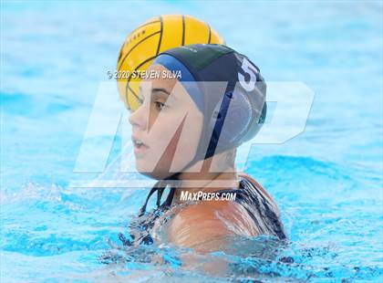 Thumbnail 1 in Coronado vs. Del Norte (CIF State Qualifier) photogallery.