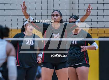 Thumbnail 3 in Kapolei @ Kahuku photogallery.
