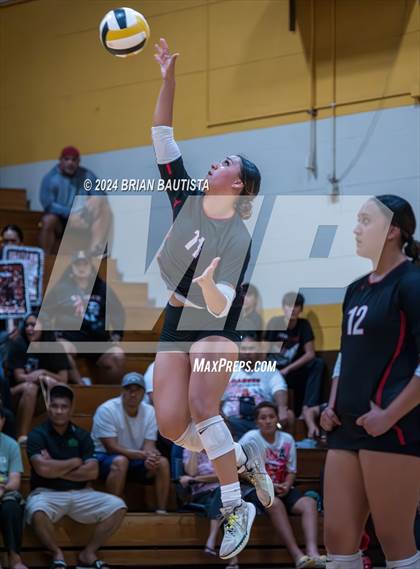 Thumbnail 1 in Kapolei @ Kahuku photogallery.