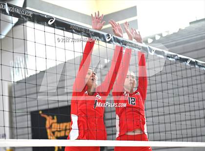Thumbnail 2 in Vista Murrieta vs. Redondo Union (Durango Fall Classic) photogallery.