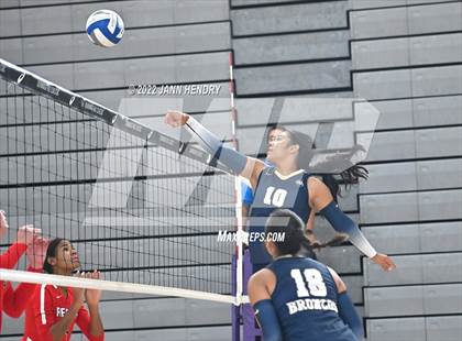 Thumbnail 1 in Vista Murrieta vs. Redondo Union (Durango Fall Classic) photogallery.