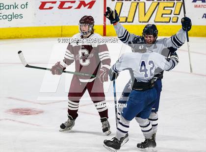 Thumbnail 1 in Cheyenne Mountain vs Crested Butte (CHSAA 4A Semifinals) photogallery.
